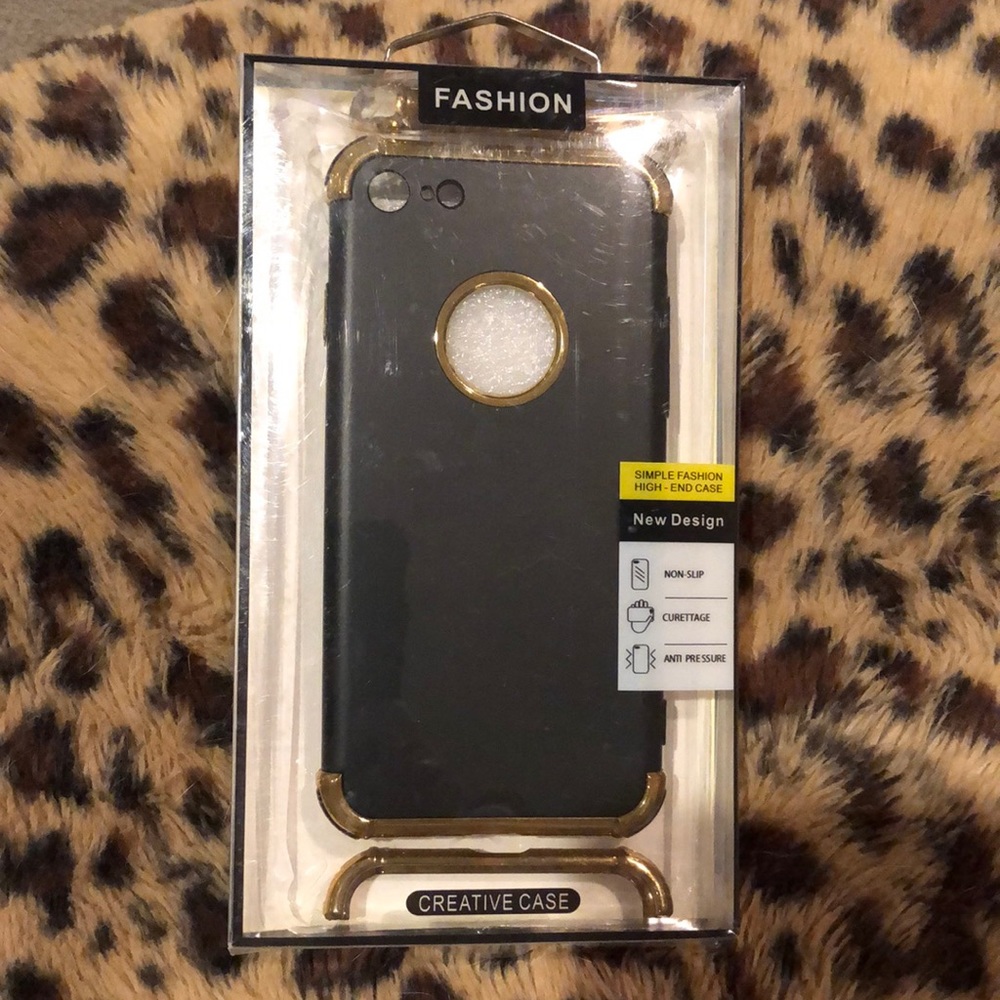 Fashion iPhone 7 or 8 plastic case Two-tone black plastic + gold tone accents
